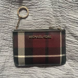michael kors zip wallet